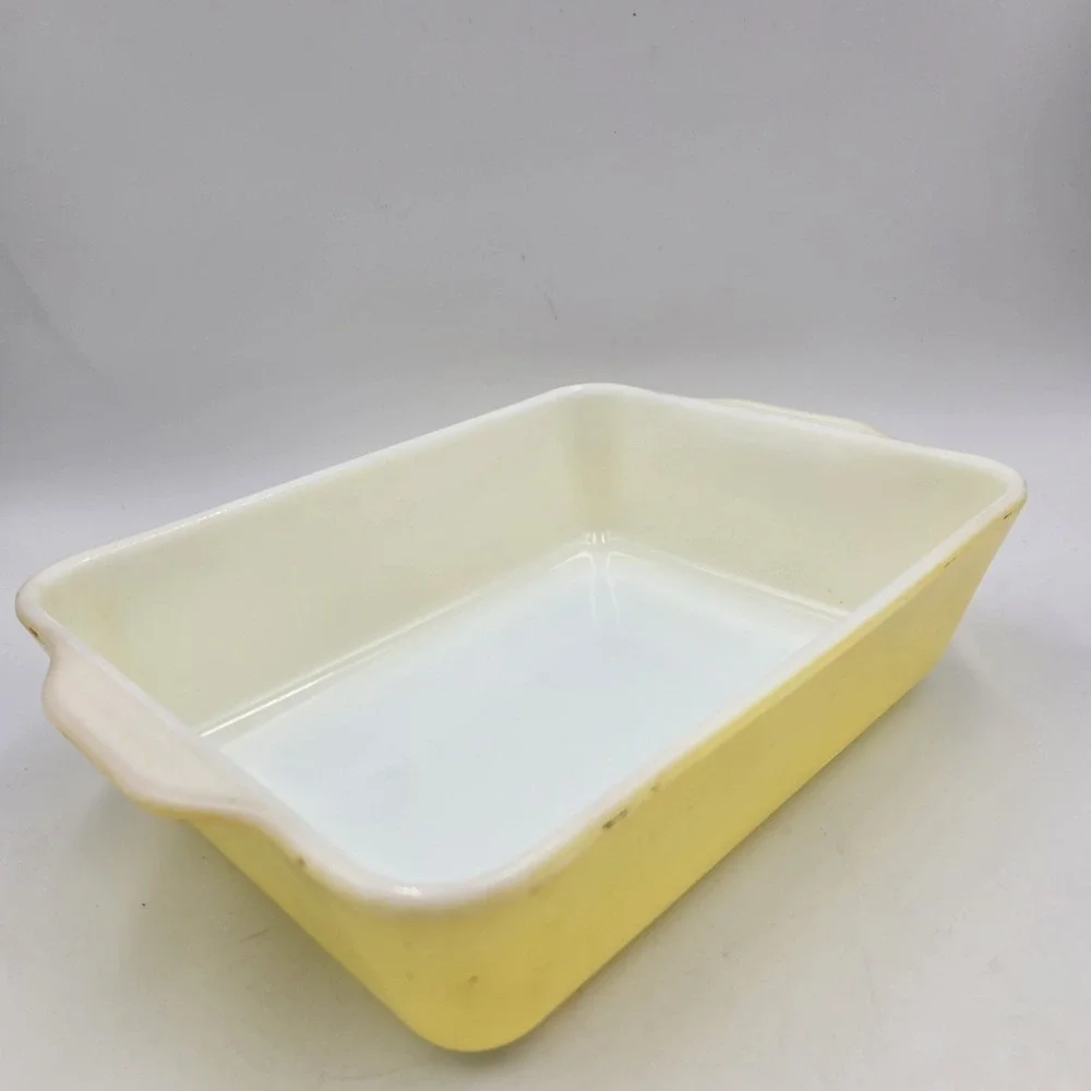 Vintage Pyrex 503-B Yellow 1-1/2 Qt Rectangular Casserole Baking Dish NO LID